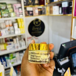Instant glow and dark spot removal cream